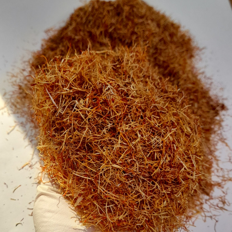 ریشهی زعفران، زعفران اقتصادی با عطر بالا